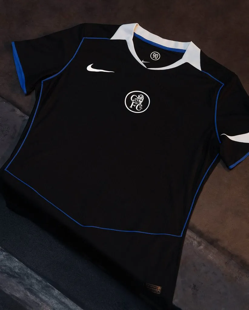 Chelsea third kit 