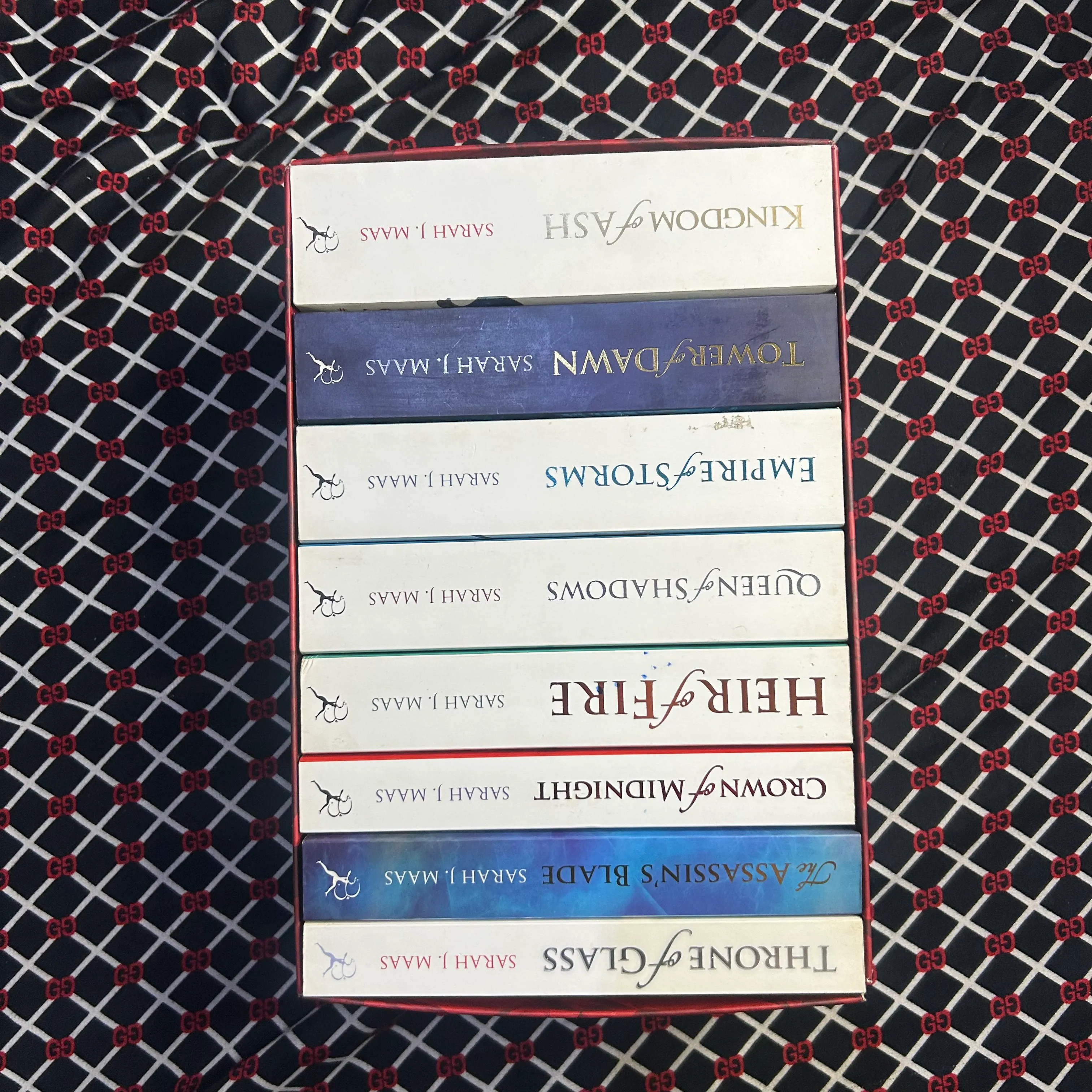 Complete Throne of Glass series 