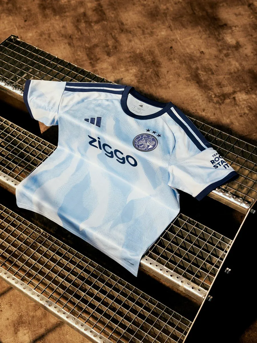 Ajax 26/27 THIRD KIT 