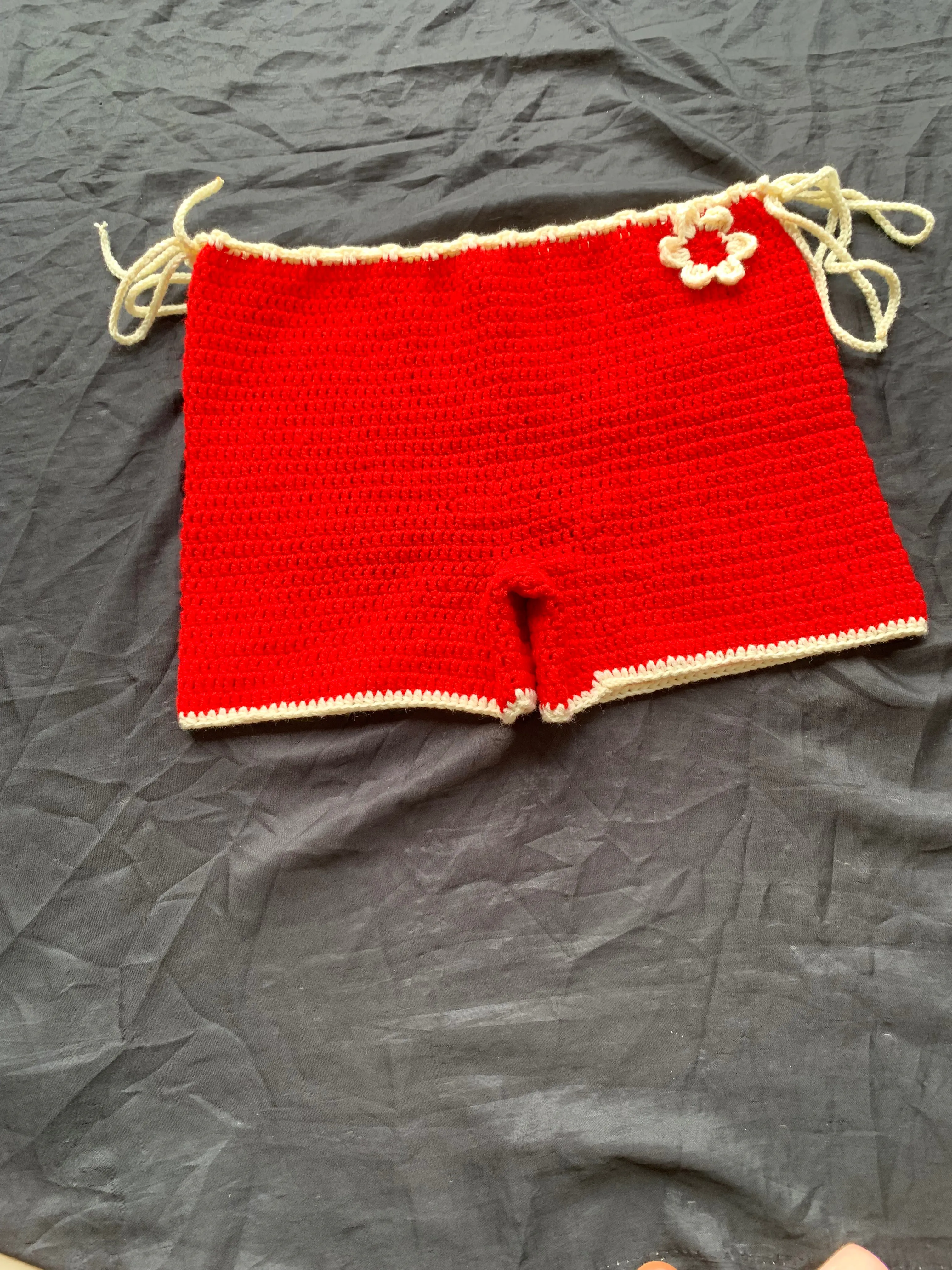 Crochet short