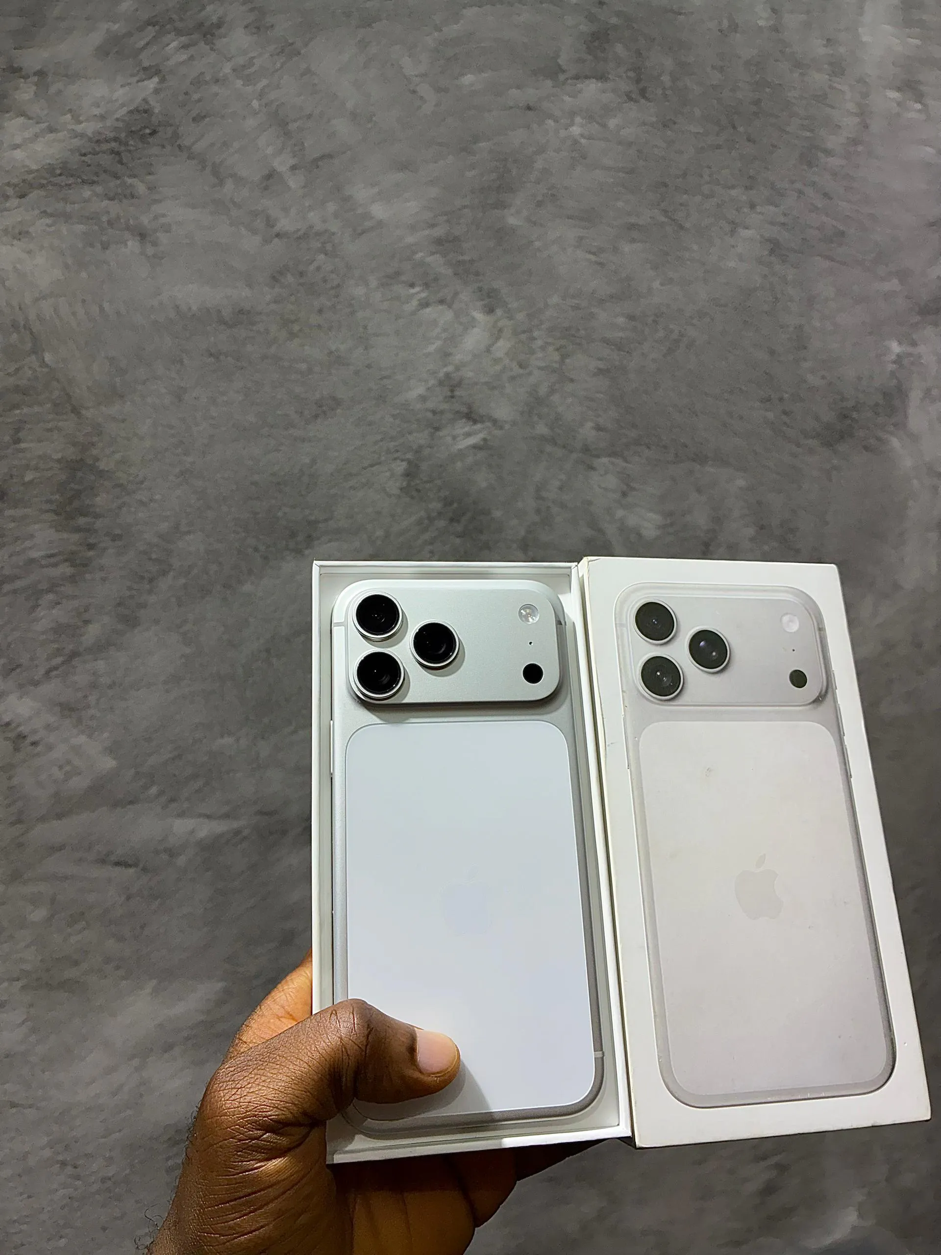 🇺🇸*OPEN BOX IPHONE 17PROMAX 256GB ESIM UNLOCKED BH:100 CC:37