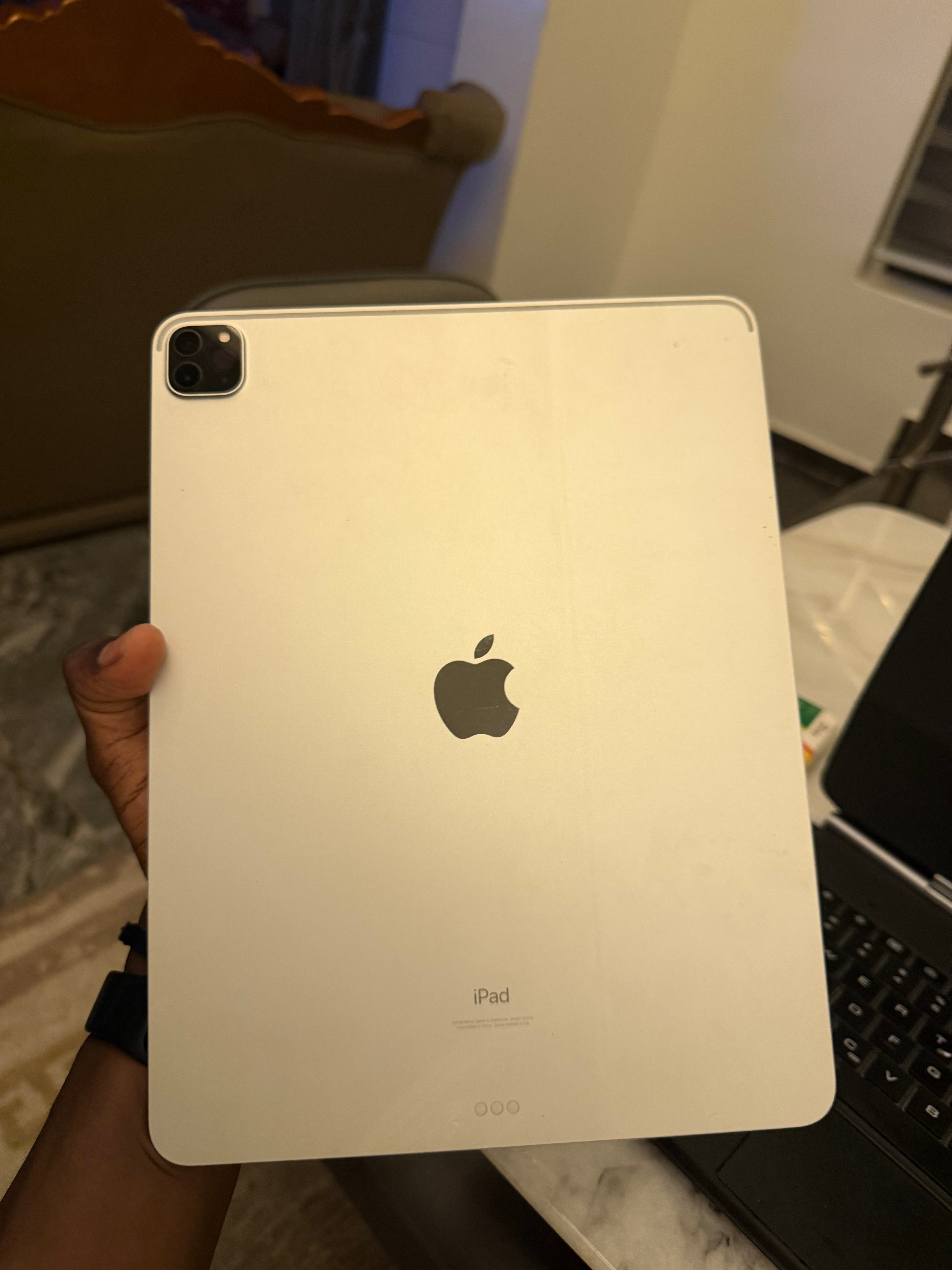 iPad Pro 5th Gen (WiFi)