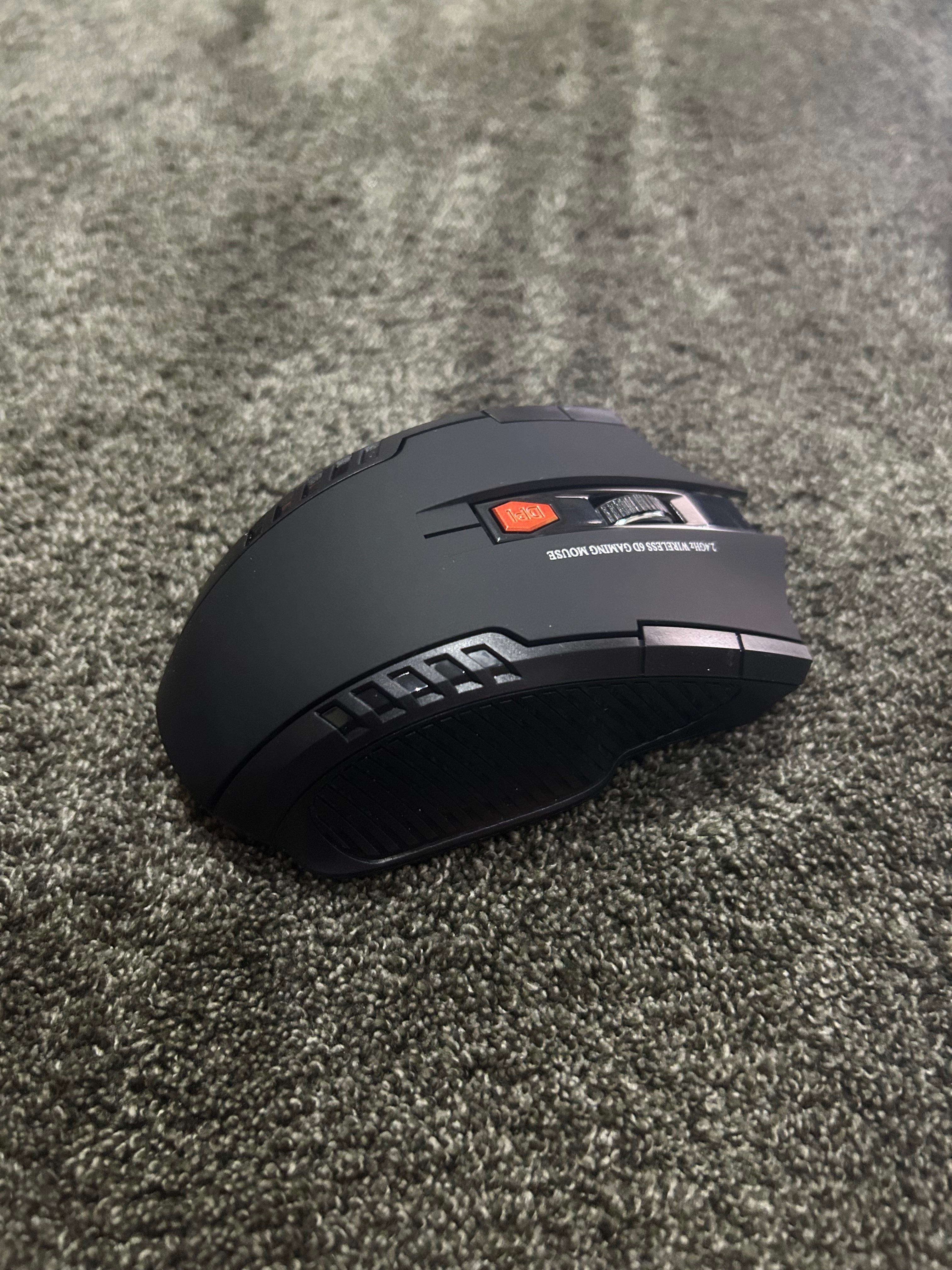 Wireless Gaming Mouse