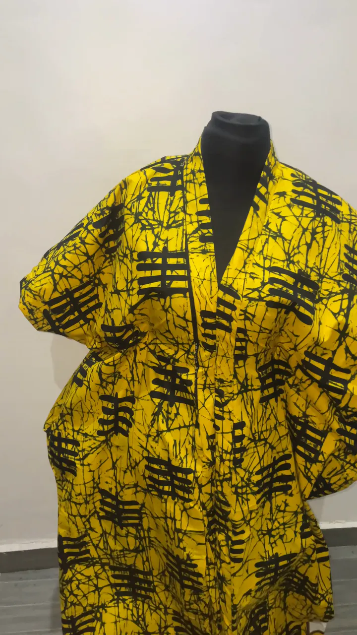YELLOW AND BLACK GOWN